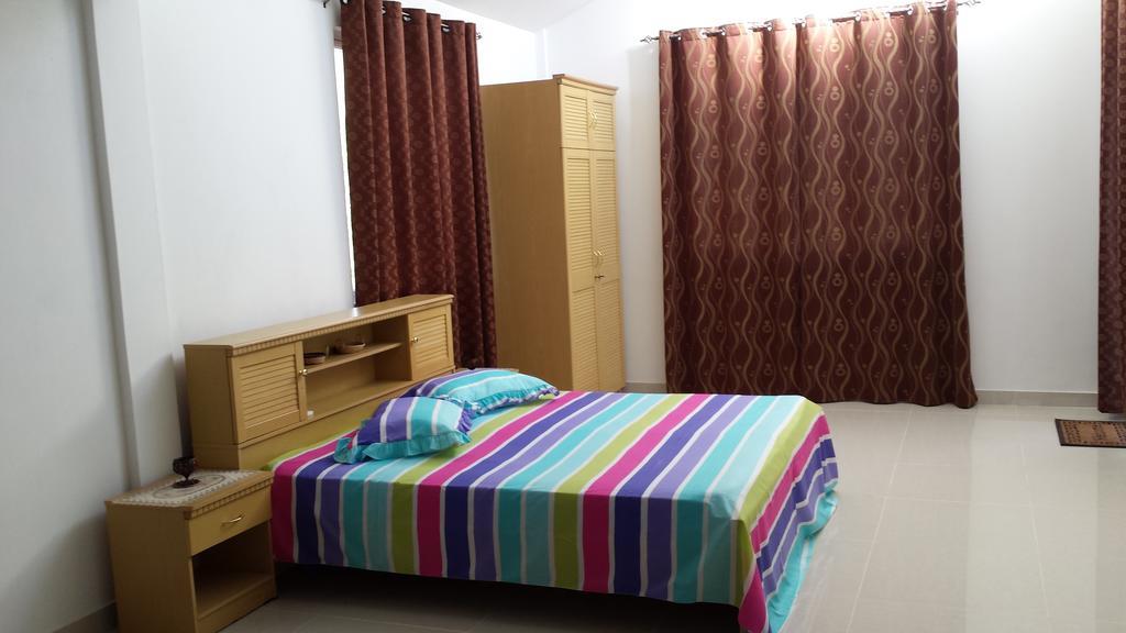 Riverside Studio La Gaulette Chambre photo